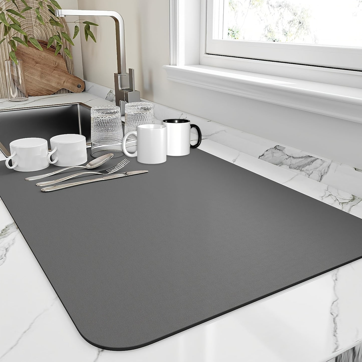 DryMax™ Dish Drying Mat
Absorb, Dry, Protect – Effortless Kitchen Cleanliness.